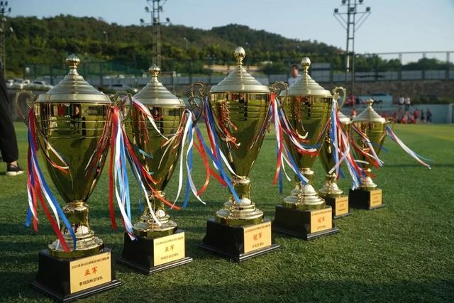 李凯尔9投0中一分未得 正负值-35全场最低